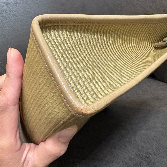 Vintage YSL clutch - Picture 9 of 11